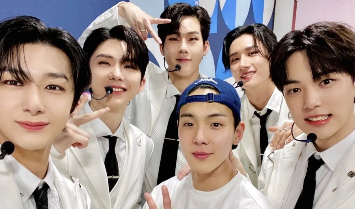 WonnieYTati's tweet photo. ANIVERSARIO DE MONSTA X 🥳

Como saben el 14 de mayo es el aniversario del debut de MONSTA X.
Para eso les traigo un proyecto.
Ustedes saben que mis proyectos siempre son pequeños porque no tienen mucho alcance, así que necesito de sus RT 🙏🏼

#몬스타엑스 @OfficialMonstaX https://t.co/LvJJam8nyF