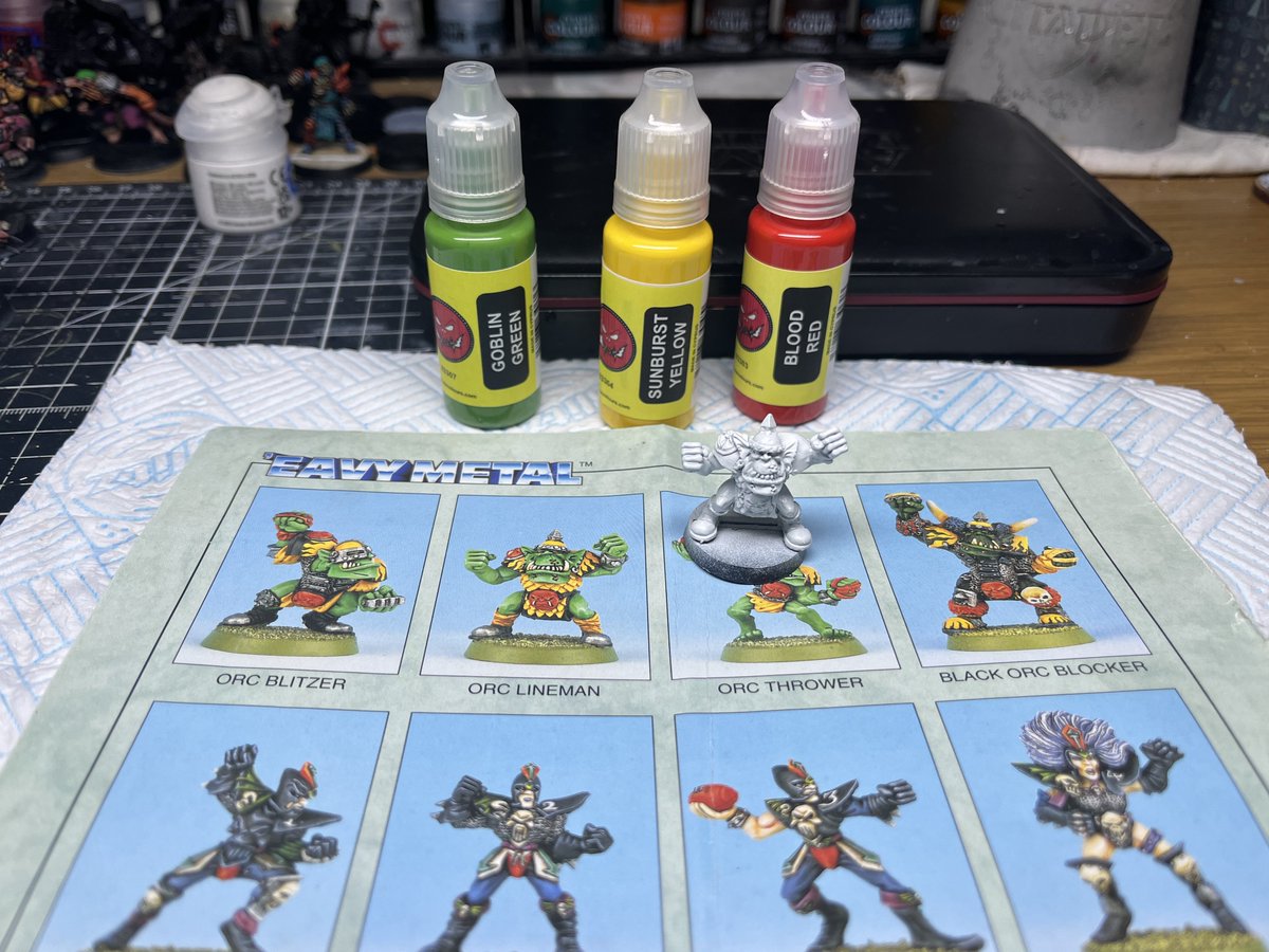 docminiature's tweet photo. I have been promised painting greatness, now primed and ready to go 😀

#oldhammer
#orcs
#bloodbowl

@warcolours_com https://t.co/iD7tz86RC2