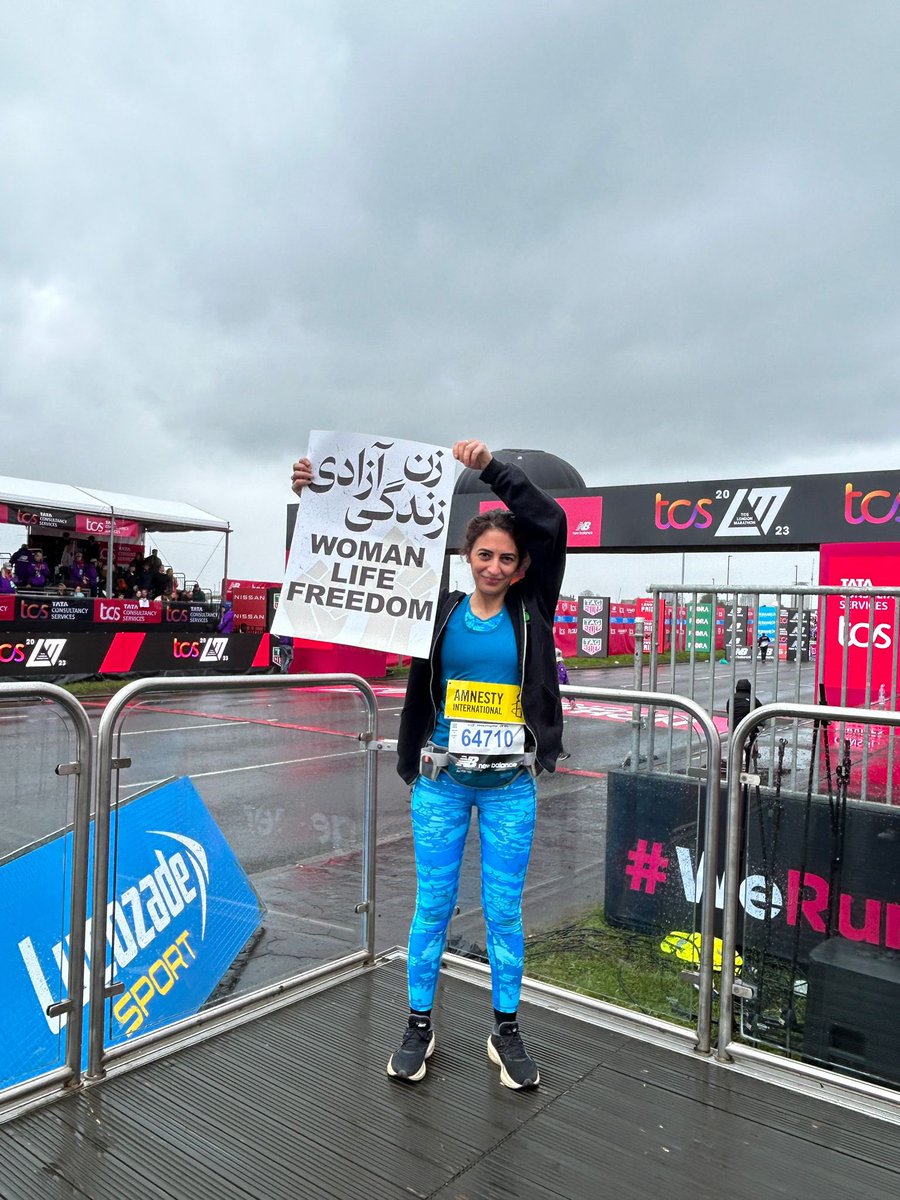lilika49's tweet image. This run was dedicated to the WOMEN of Iran who have endured unspeakable injustices, the LIFE of each and every person lost in pursuit of justice in Iran &amp;amp; FREEDOM of all political prisoners. Proud to raise almost3k for @AmnestyUK as a thank you for all they do 💚 @LondonMarathon