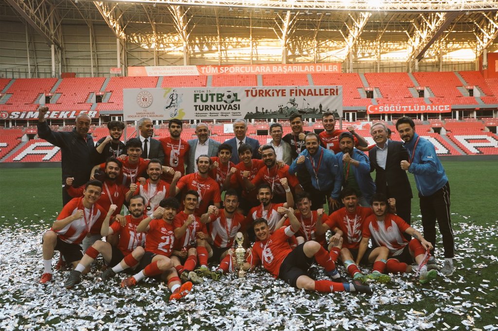 Emirhan (@cinkavuk5) on Twitter photo 