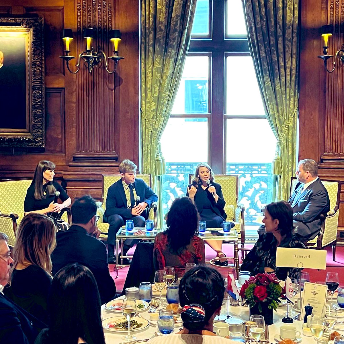 joshuagates's tweet image. Crikey! It was an honor to moderate a conversation w/ @BindiIrwin, @RobertIrwin, &amp;amp; @TerriIrwin @WildlifeWarrior for @ExplorersClub #ECAD festivities. How passionate are the Irwins about conservation? They LIVE in @AustraliaZoo. And you thought your neighbors were rough. 🐊