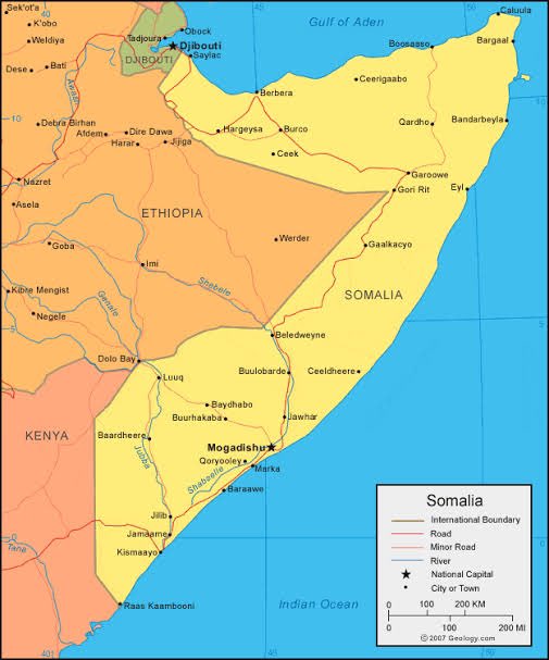 AbdiwahabSheik7's tweet photo. For years, the United Arab Emirates (UAE) has been  attempting to install its own proxy force, the Rapid Support Forces (RSF), as the sole army of Sudan.
The aim is to remove the existing military and replace it with the RSF, which operates outside of Sudanese army command and is under direct control of the UAE.
Evidence of this plan can be seen in Somalia, where the elite forces and military trained by Turkey, such as Gorgor and Haramcad, are being gradually replaced by newly-trained UAE private forces. The private forces underwent weeks-long training in Uganda, and it is believed that the UAE is attempting to erase Somalia's existing military and replace it with its own forces.
This plan mirrors the UAE's failed attempt in Sudan to replace the regular military with private forces. Somalia appears to be the UAE's next target for implementing its military strategy, but the RSF's objectives and ambitions are a cause for concern for Somalia and other countries in the region.
The UAE's aggressive strategic plans and policies have raised concerns about its intentions in the region and beyond.
The move to install its own forces as the sole army of other countries could potentially destabilize the region and harm existing diplomatic relationships.
The situation in Somalia and Sudan is one to watch closely as the UAE continues to pursue its military ambitions.