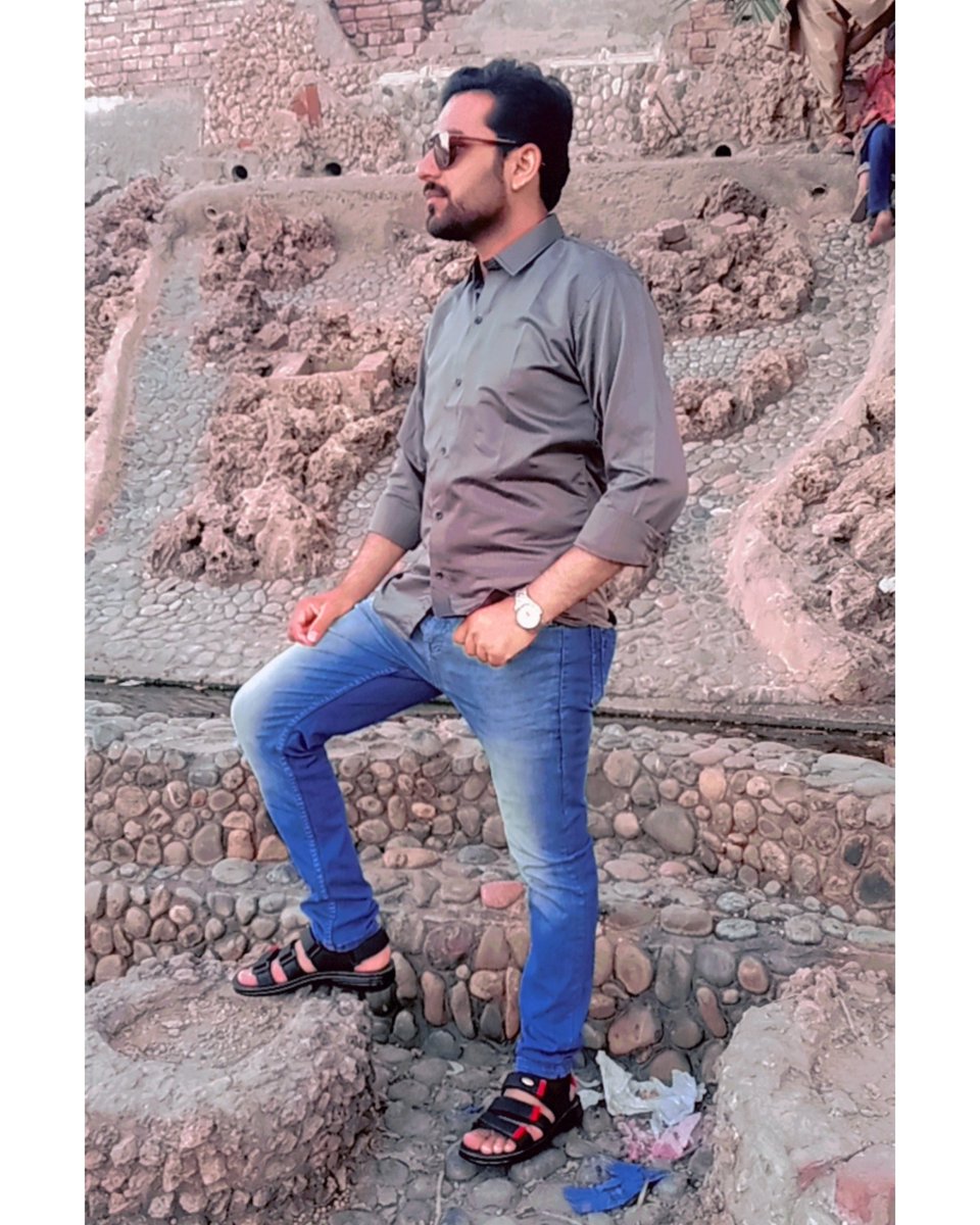 IamZohaibAbid's tweet photo. Eid Day 2
.
.
.
.
#eidmubarak #eid2023 #eid #eidulfitr
#eidcelebrations #eidoutfits #eidoutfit
#ZohaibAbid #ZohaibWorld #ZohaibGroup
πΈ @iamzohaibabid https://t.co/14WZpjrBQZ