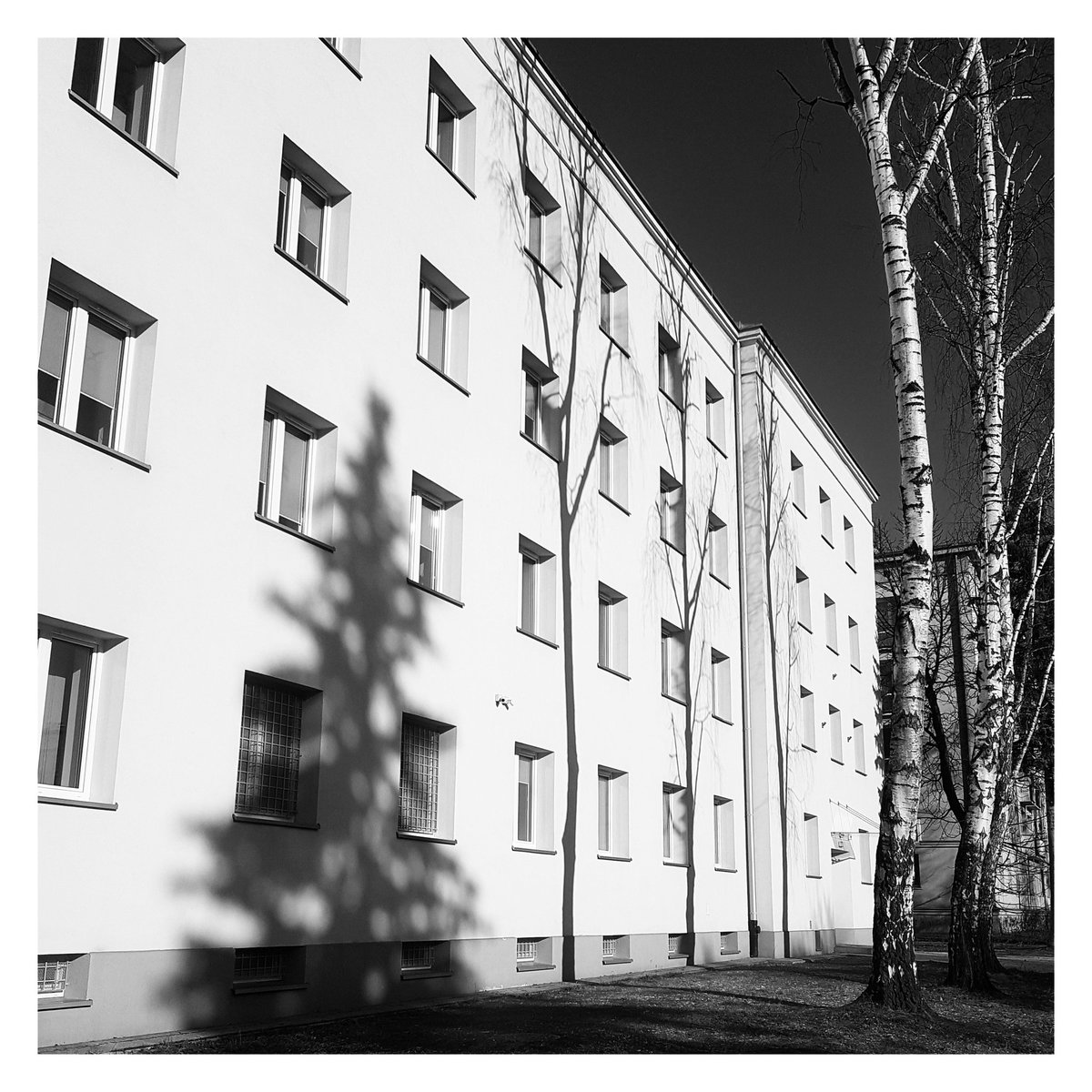 #blackandwhitephotography #BNWSHOT #mobilephoto #photography #NowaHuta #krakow