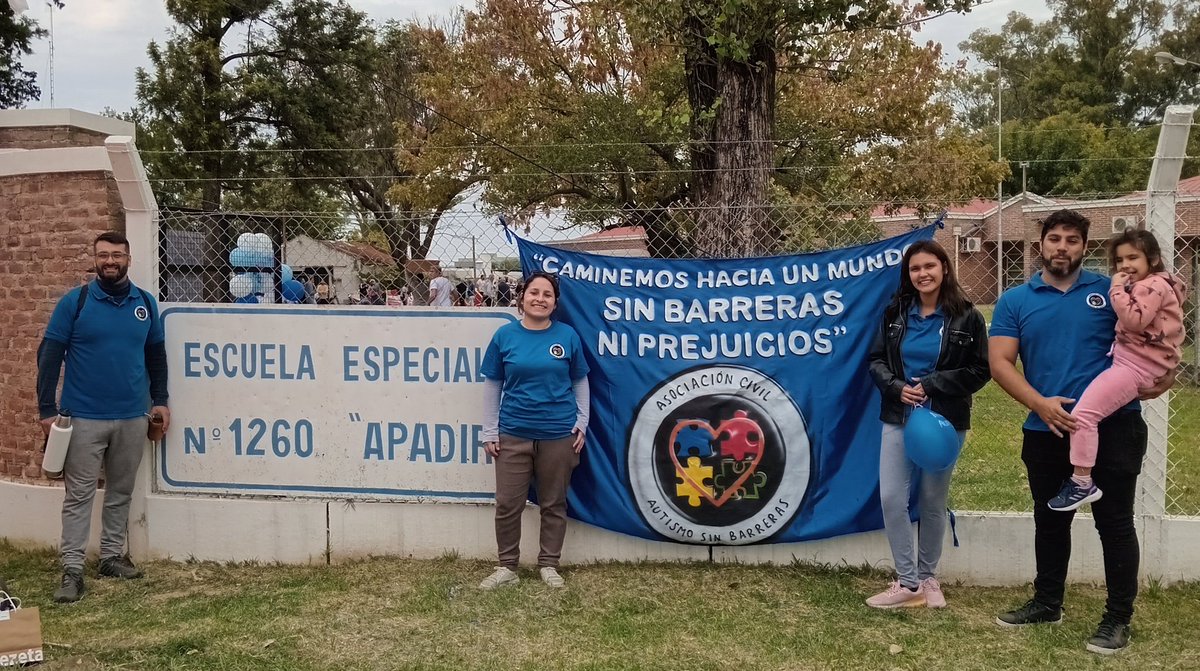 Caminata de los 40 años de Apadir! 
#hablemosdeautismo