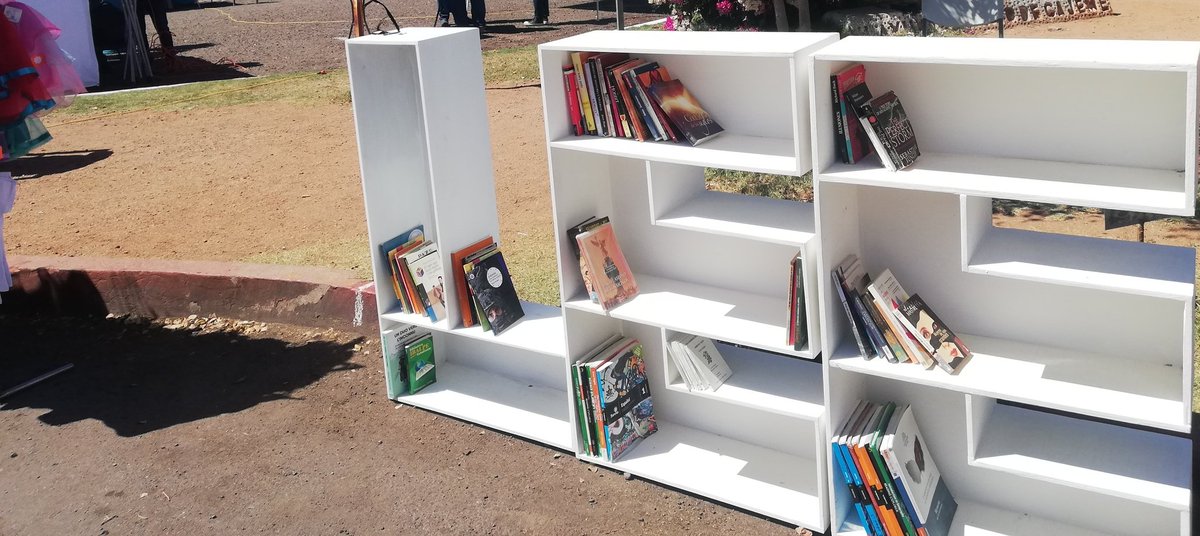 #DiaDelLibro 📖
Día para reafirmar con más animo y entusiasmo  nuestra labor, de continuar promoviendo la lectura entre cajemenses. Por más hábitos saludables y una permanente cultura de Paz entre todas y todos. #AvanzaCajeme📖