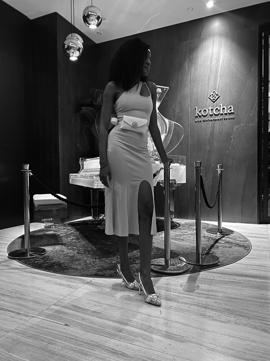 CelineGoueth's tweet photo. It’s pretty better in B/W. 🫠 https://t.co/PXLhmTxHLA