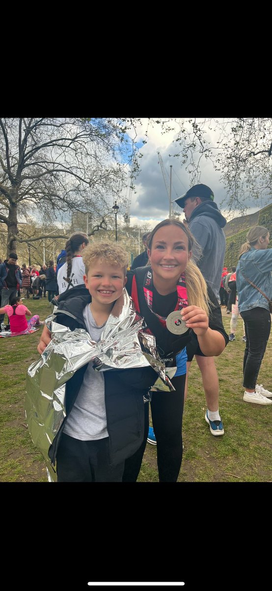 Gracie_Butlerr's tweet photo. We did it 🍾🤍. @TeenageCancer @LondonMarathon @HillcrestAnston Emotional doesn’t cut it 🤍🥂🥹 https://t.co/hqtkmGn0kQ