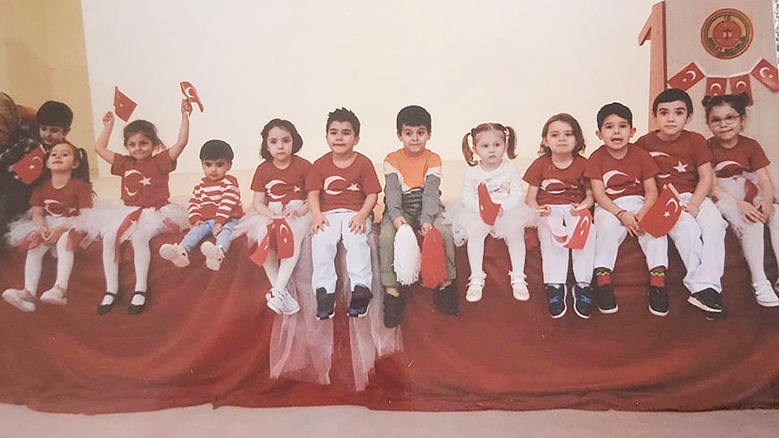 Ahmet_Brns's tweet photo. Sesini duyurabilenler duyurdu

Lütfen hassasiyetimi mazur görün. Vera adına çok sevindim ama bir de duyuramayanlar var, onlar kime dert yansınlar? Kim bu kimsesizlerin sesi olsun? Kim bilir bu vesileyle belki size ulaşır sn @kilicdarogluk

*23 Nisan Cezaevi Hatırası https://t.co/iJF5ov7FQQ