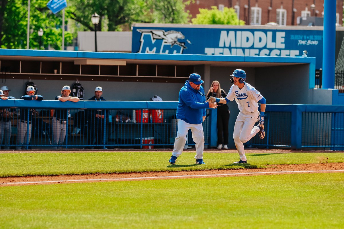 MT_Baseball's tweet photo. The swing heard ‘round the world https://t.co/XHWIJPCz4x