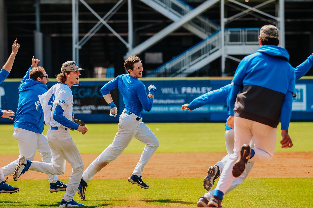 MT_Baseball's tweet photo. The swing heard ‘round the world https://t.co/XHWIJPCz4x