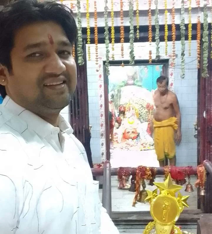 Deepak_Indipop's tweet photo. Today on the Auspicious Occasion of  Akshaya Tritiya being  Felicitated as 10th Board School Topper 1996 Batch on the occasion of Golden Jubilee  of My School "N.A.C Govt.High School" Nayagarh,Odisha.Completing 55 https://t.co/bcr4k4u4NW grateful to all my Teachers🙏 https://t.co/8eXAOuK61l