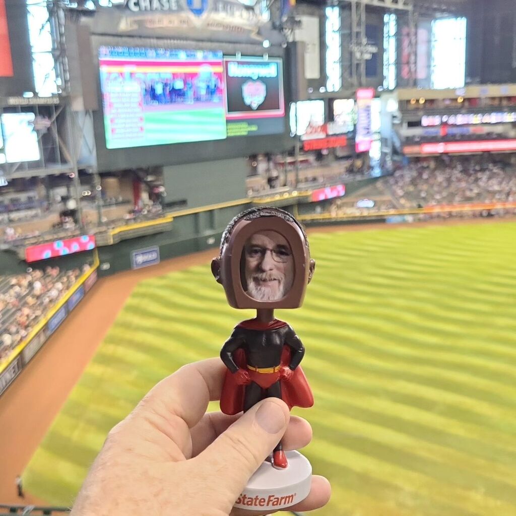 Ben_Mac's tweet photo. GameDay as a super hero #dbacks https://t.co/3aSjP83Zjt https://t.co/tksUKkTDQS