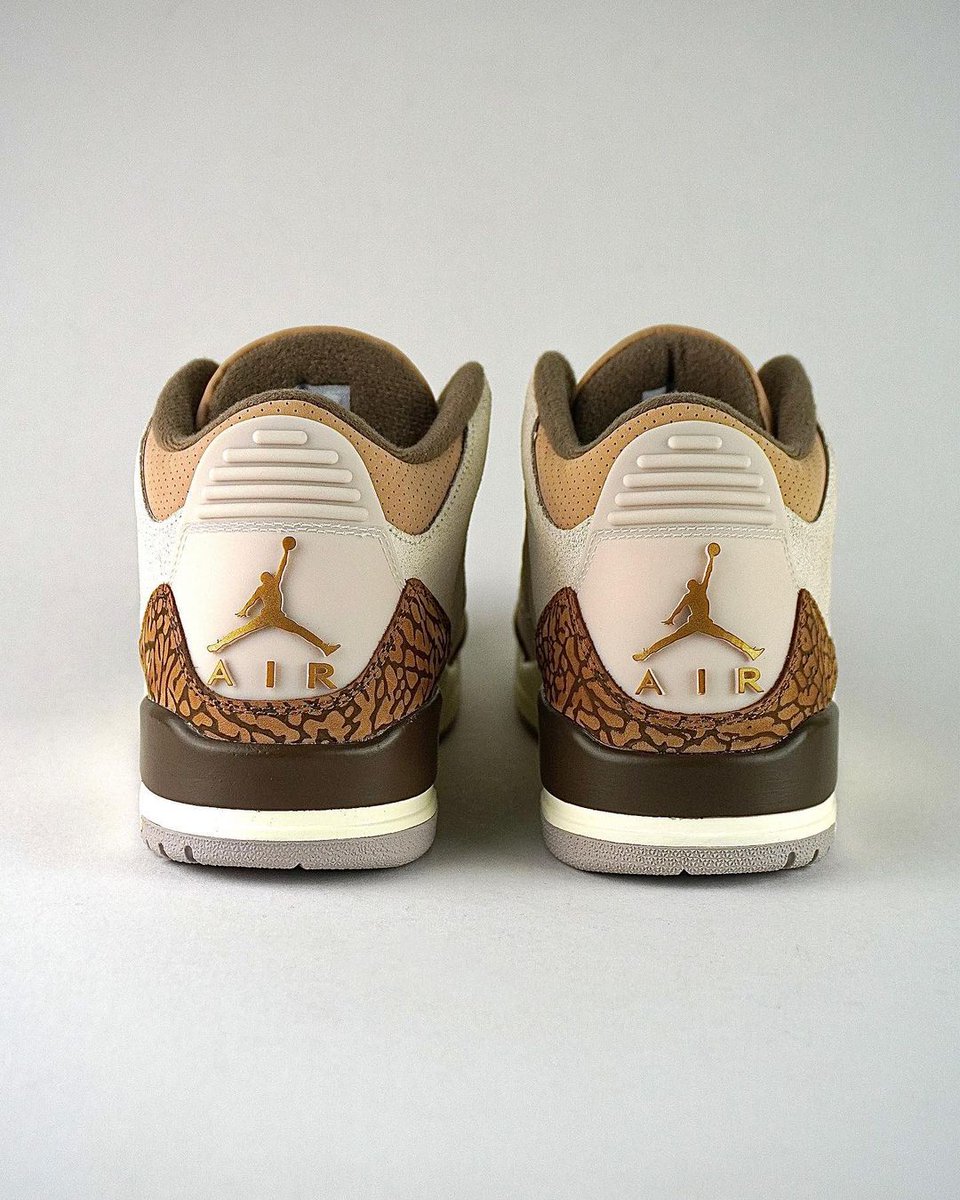 Detailed Looks // Air Jordan 3 “Palomino” 👀

SEE MORE: bit.ly/43kBhLO