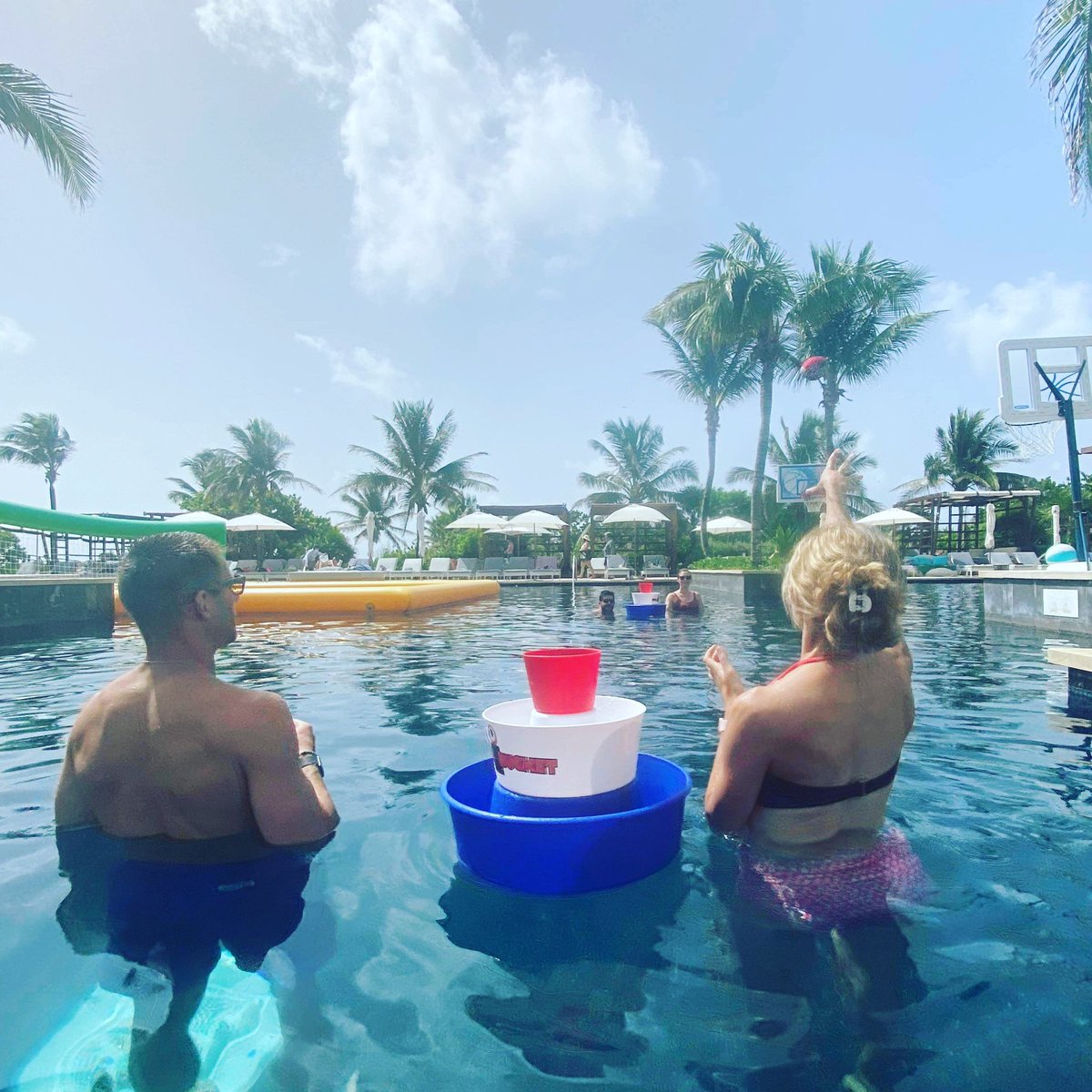 Can BULZiBUCKET float? We’ll let this picture tell the truth! 

Enjoy next gen cornhole you can take anywhere… even on the water. 

#BULZiBUCKET #cornhole