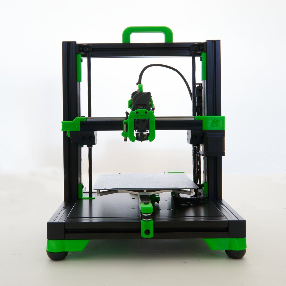 and the little one will be released this week. The display will arrive tomorrow ...