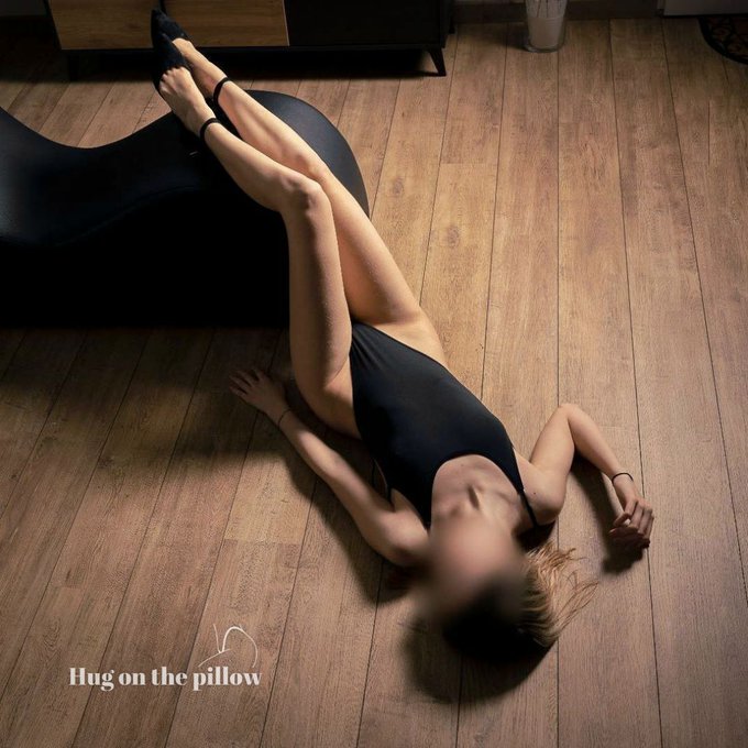 -30% avec le code AVRIL30 Bonne soir&eacute;e &agrave; tous 🖤  #mym #photography #pornart #boudoir #erotique #erotic<a href="/tag/photography"class="tags"><span>#photography</span></a><a href="/tag/boudoir"class="tags"><span>#boudoir</span></a><a href="/tag/erotic"class="tags"><span>#erotic</span></a><a href="/tag/erotique"class="tags"><span>#erotique</span></a><a href="/tag/mym%20"class="tags"><span>#mym </span></a>