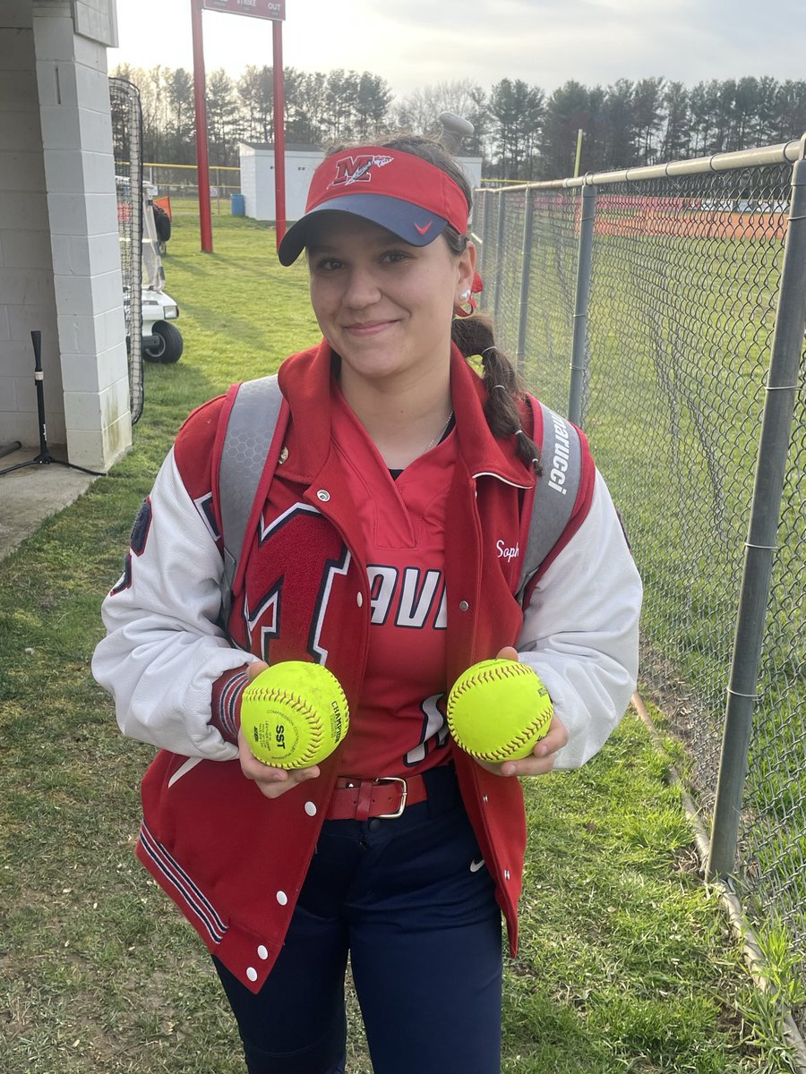 MHSBravesSB's tweet photo. Sophomore, Sophia Heckel has been nominated as player of the week!! Please take a moment and vote for her! @MHSBravesSports @MHSBraves 

https://t.co/9o0epI5qi1 https://t.co/8joTiRRuYs