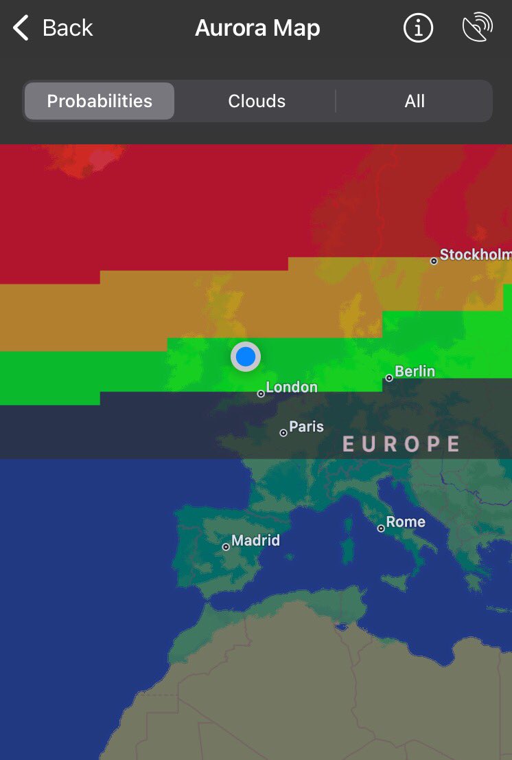 OrquestaLeodis's tweet photo. According to the map, I should be seeing #aurora in #Leeds right now… https://t.co/j24a5FGkG6