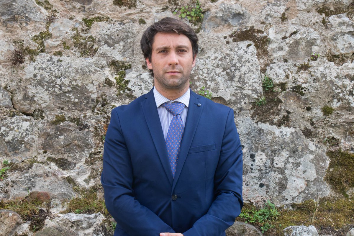 🔵Presentación de la candidatura autonómica del <a href="/ppopular/">Partido Popular</a> y de <a href="/CangaFanoDiego/">Diego Canga Fano</a> 

Nuestro presidente <a href="/aruiz_88/">Andrés Ruiz</a> irá en el puesto 7 por la circunscripción central para defender los intereses de la juventud y de la economía asturiana 🚀