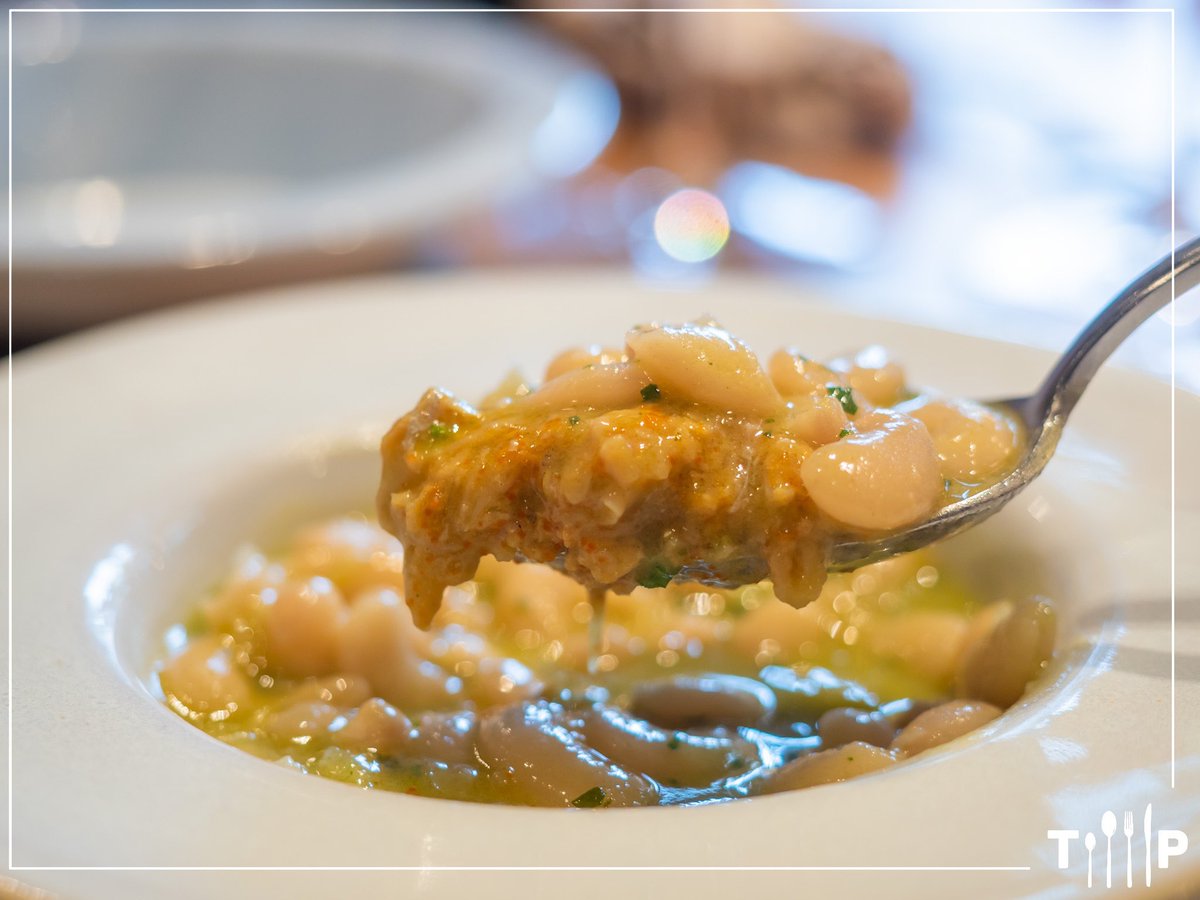 tragaldabaspro's tweet photo. ♨️ Que bien se come siempre en Granja Elena!! @borjasic
⠀
▫️#Pochas con #txangurro
⠀
▫️Xuxos
⠀
▫️#Corpinnat
⠀
—
⠀
#barcelona #altacocinadebarrio https://t.co/q2CiX3SHKm