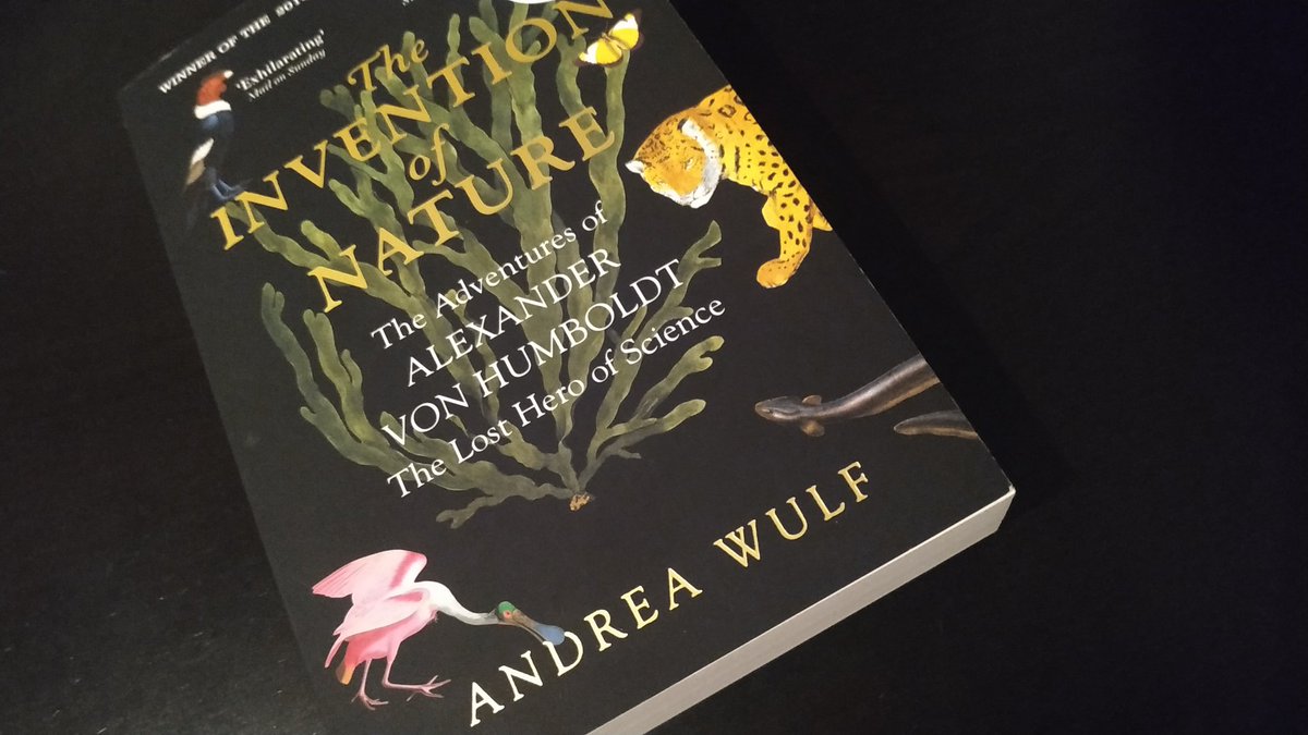 LCATMon's tweet photo. Per tancar aquest fill, us compartim les últimes compres aquesta diada #SantJordiBCN #SantJordi23 "The invention of nature" #AndreaWulf.
A la paradeta de @bcn_ajuntament"#GràficaAnarquista utòpica tinta"✊🖍️ i "#Barcelones" #manuelvazquezmontalban 
Enhorabona #superillaliterària! https://t.co/xDOLjy436V