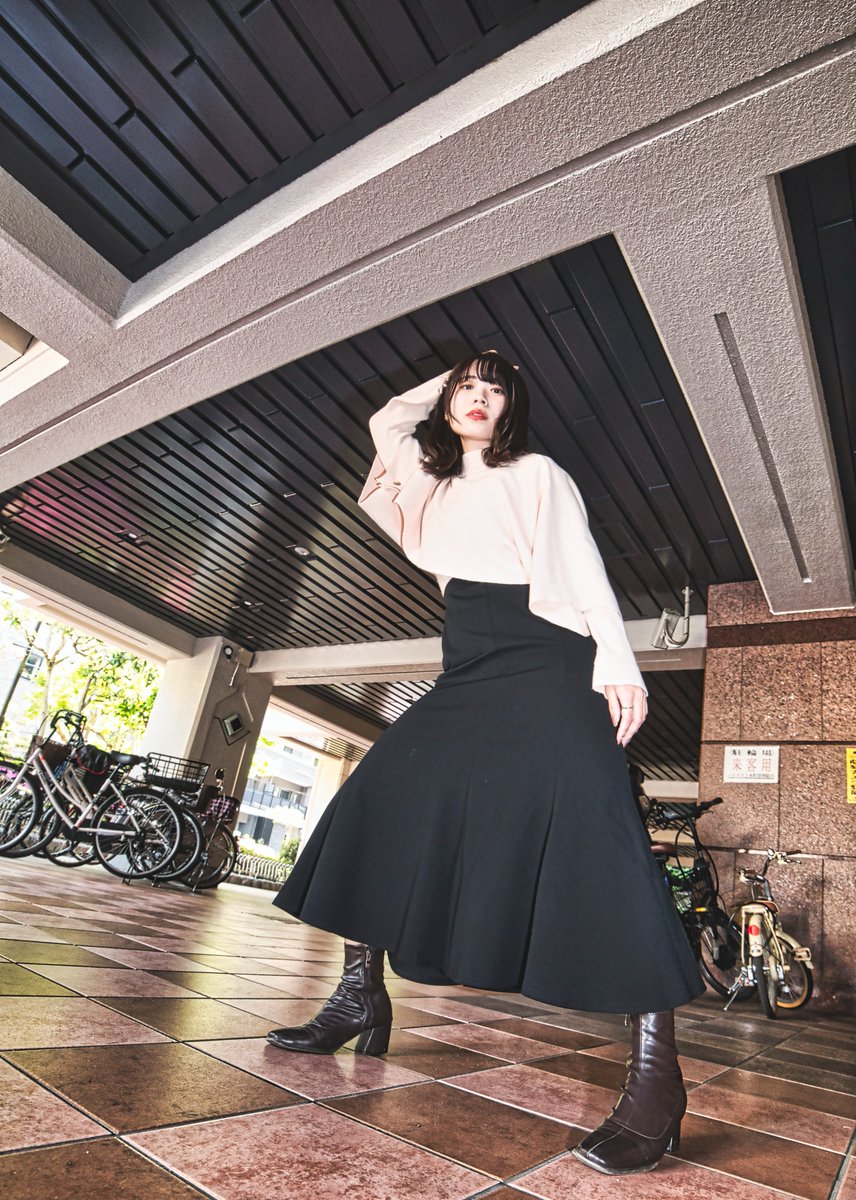 naraina01111's tweet image. おはようございます☺️
4月23日　上本町ロケ
@awai_cinematic
モデル :関 桃花さん
@momoka_seki_

10分撮影会
僕の好きなアングルで
撮りました☺️
#AwaiProduction
#portrait #被写体
#ポートレート撮影
#Z6 #14ｍｍ