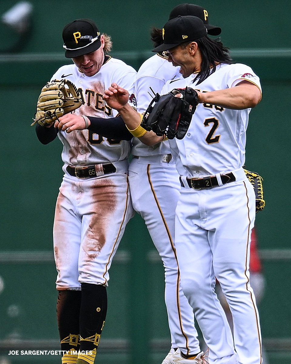 The Pirates have won seven straight, the longest active streak in MLB 🏴‍☠️

It's their longest winning streak since 2018 👏