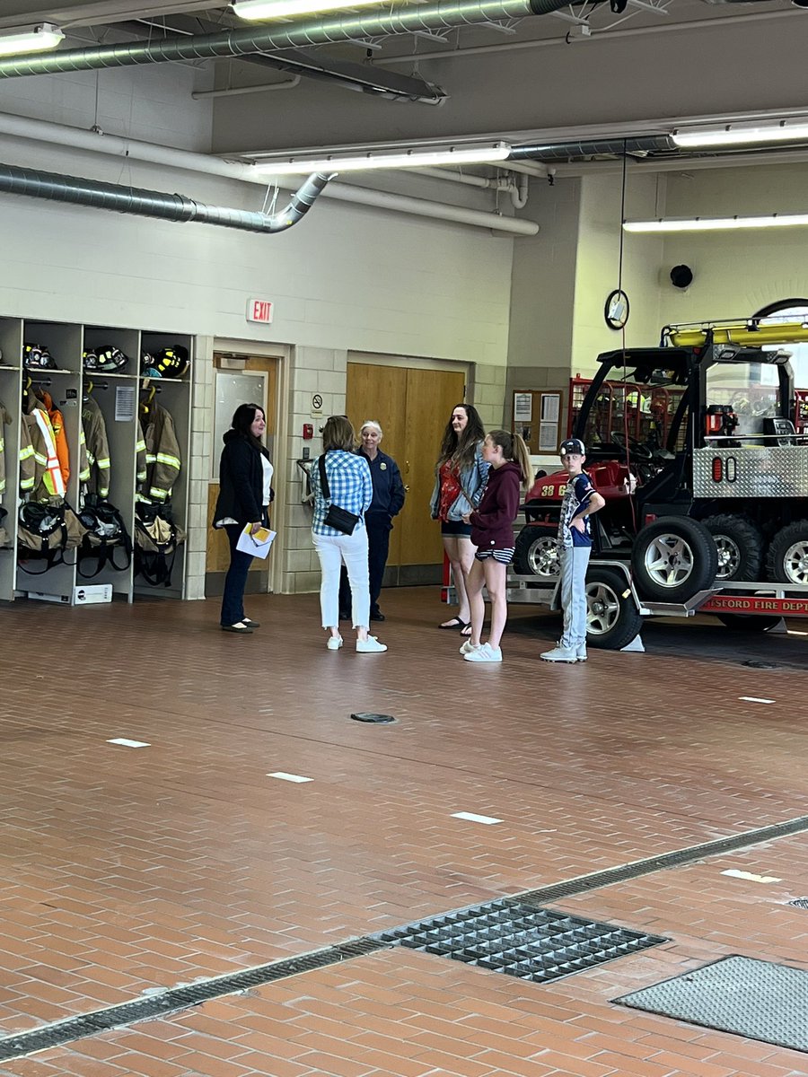 pittsfiredept's tweet photo. Yesterday members of Pittsford Fire Department participated in a Statewide recruitment event, taking time to speak with the public about volunteering. Pittsford Fire Department is actively recruiting members.  If your interested click link https://t.co/AU25l40zm5 https://t.co/lhdX0zagoM