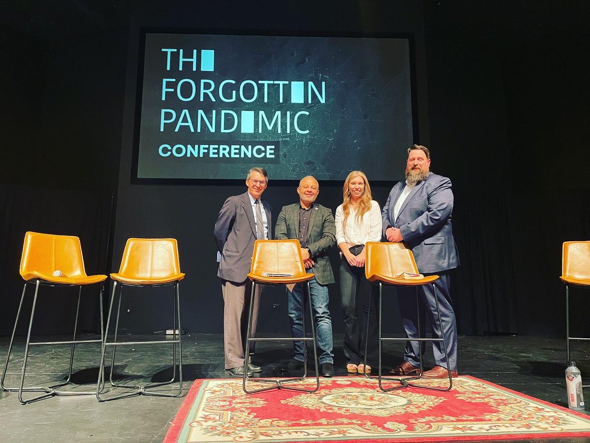 S2LRecovery's tweet photo. Thankful for the incredible panel discussion that followed the 40 minute award winning documentary! 

If you would like to get the conversation about ‘addiction and the Church’s response’ started at your church let us know! 

We have proudly done this conference a few times now! https://t.co/XK8O9cm17R