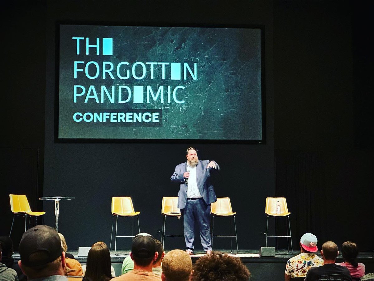 S2LRecovery's tweet photo. Thankful for the incredible panel discussion that followed the 40 minute award winning documentary! 

If you would like to get the conversation about ‘addiction and the Church’s response’ started at your church let us know! 

We have proudly done this conference a few times now! https://t.co/XK8O9cm17R