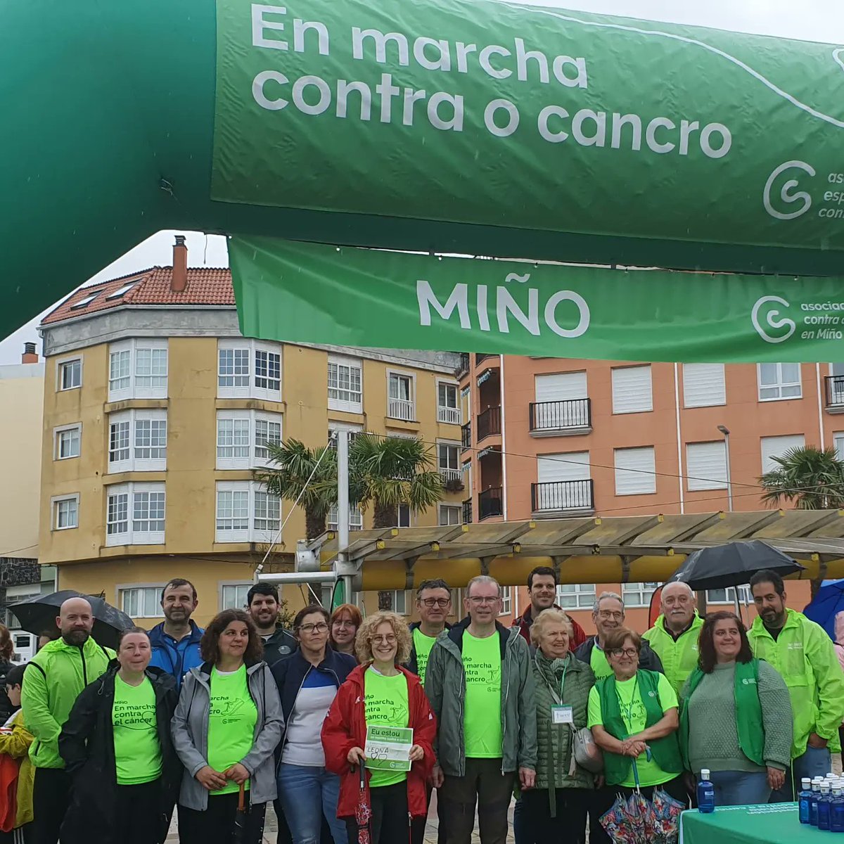 Mvfaraldo's tweet photo. Hoy domingo con numeros@s vecin@s y entidades apoyando lucha contra #cáncer en andaina organizada por Junta local @ContraCancerEs por lugares @ConcelloMino con colabor. @avpcmino, policía local, @cdnmino, club ciclista #miñotauros y asoc.alfombristas #Perbes #Miño
Muchas gracias! https://t.co/7hcanMUT6U