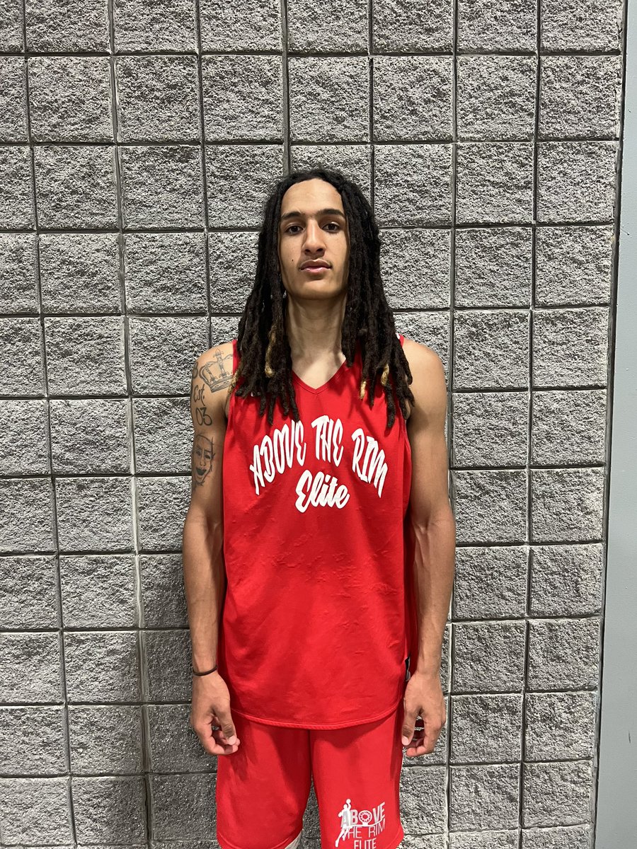 Quentin Pridgen (‘23) of Springfield Commonwealth Academy was phenomenal for us this weekend. Made big play after big play on both ends of the floor. Quite literally willed us to victory in the championship game despite having calf cramps. Would be a steal for any D2. <a href="/Princ34TL/">Quentin Pridgen</a>