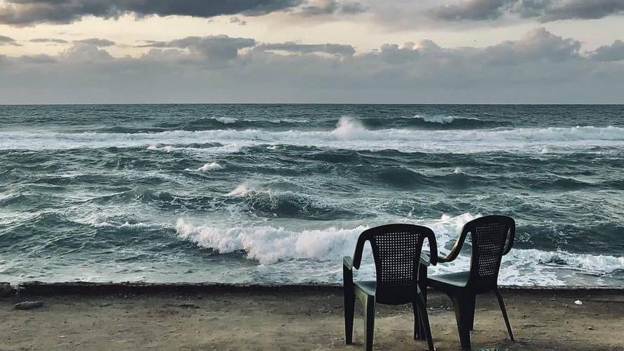 بحر وأنت وشخص تودّه