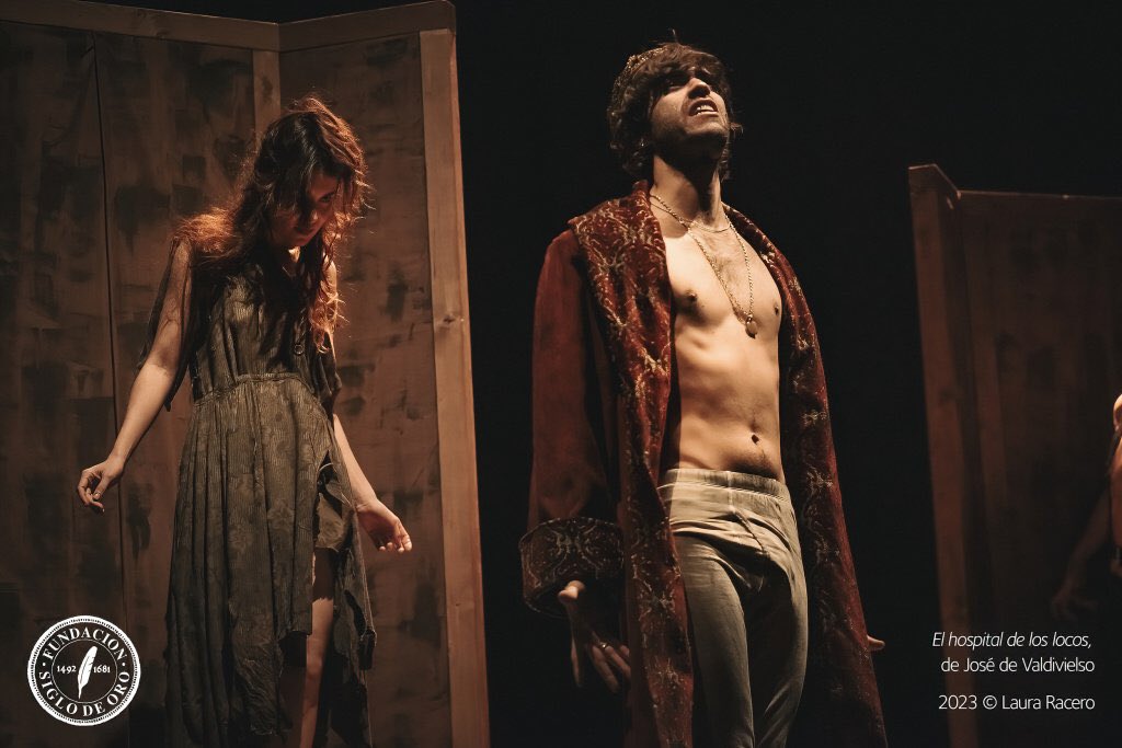 autenticoteatro's tweet photo. dicen el texto con primor,bailan y cantan como los ángeles. ¡MARAVILLOSO e IMPERDIBLE montaje d 1 obra compleja y BELLÍSIMA q podrá verse en @CorralCervantes hasta 25/6. 1 producción de @FuSO https://t.co/T6eJ3z0CaJ