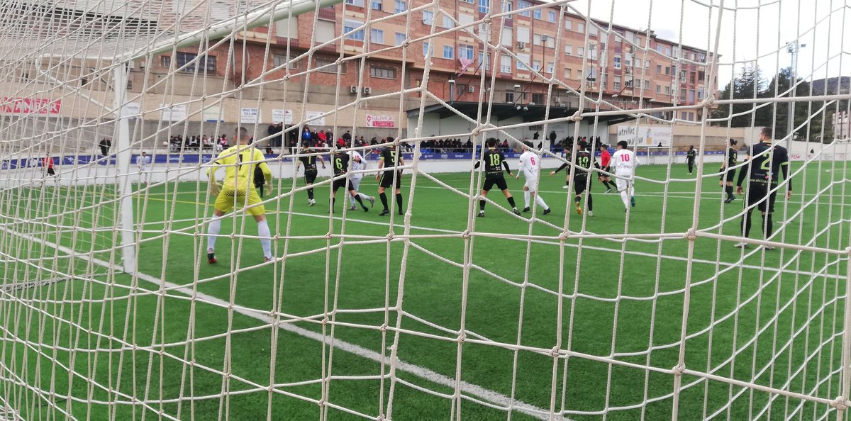 Termina una excelente temporada 2022/23 en nuestra vuelta a #TerceraRFEF

39 puntos, novenos clasificados, salvados a falta de tres jornadas... Todo perfecto ⚽⚽⚽💪

Nos tomamos unos días de relax y volvemos con fuerzas renovadas ✌️✌️

#VamosUtrillas #TerceraRFEF