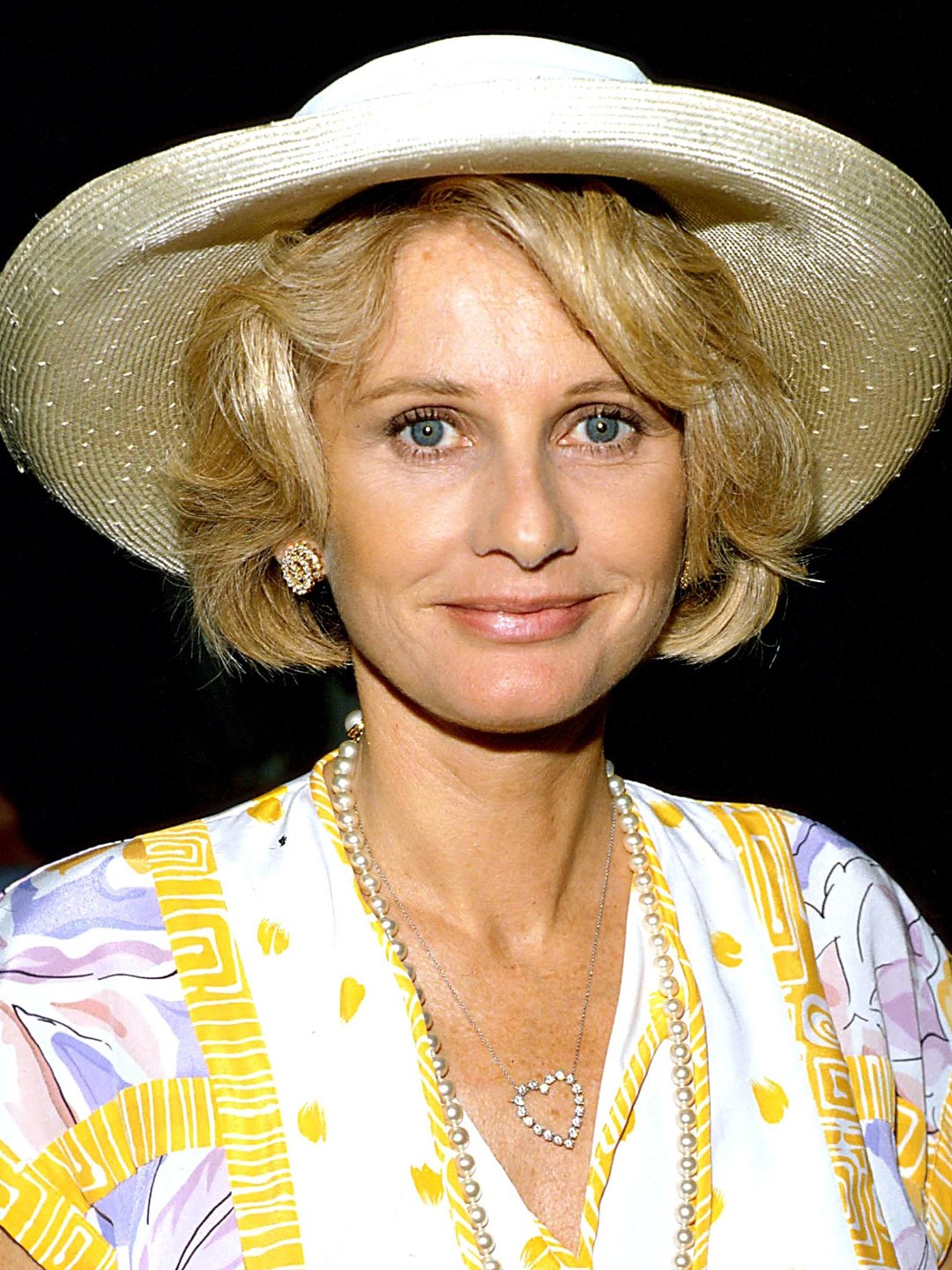 Happy Birthday  Jill Ireland 