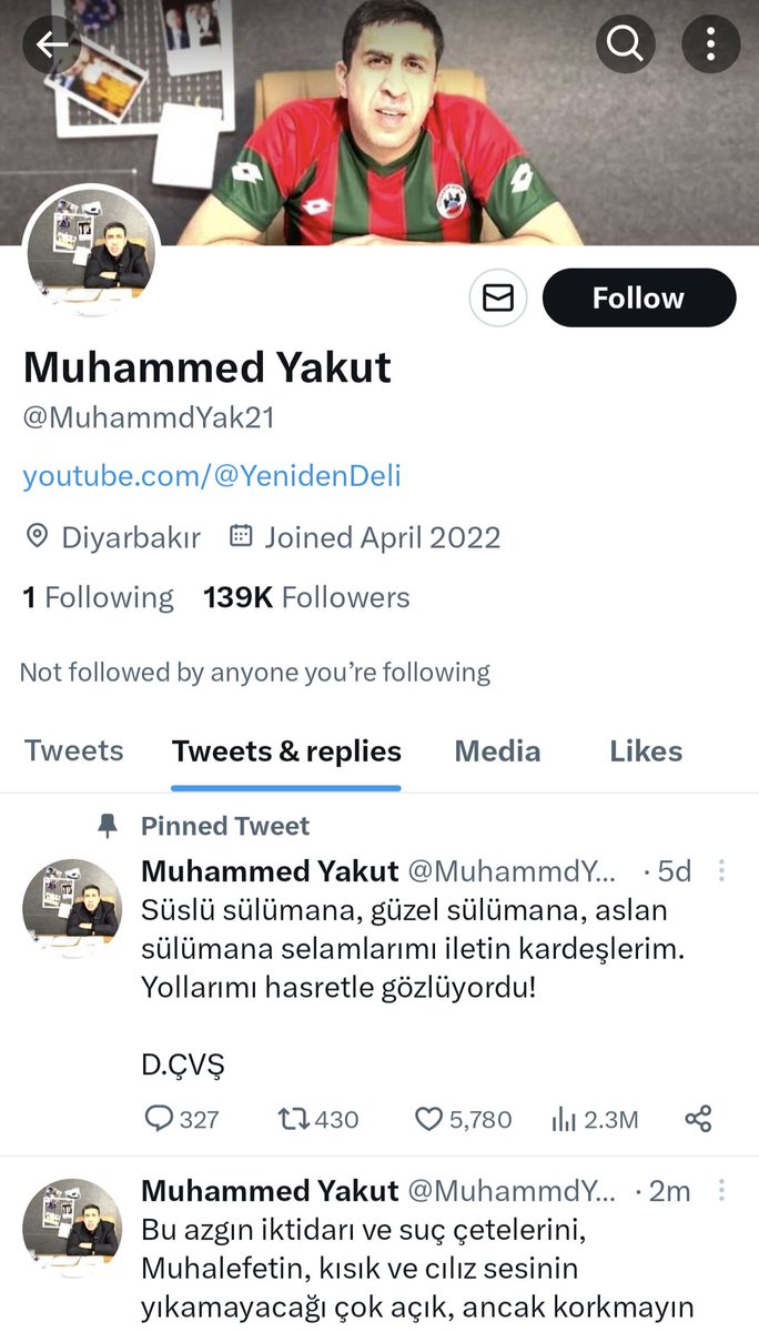 Bu hesap bana ait değildir. Manüpilasyon yapmaktadır. Cümlelerimi çarpıtmaktadır. Engelleyip şikayet edebilirsiniz.