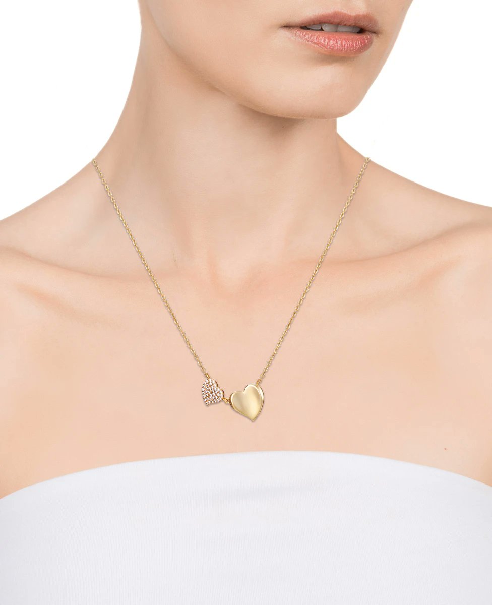 JoyasMolina's tweet photo. El doble corazón y las brillantes circonitas hacen de esta pieza una declaración de glamour absoluto: ¡la necesitas en tu guardarropa! 🤩
#joyasdediseño #joyamujer #joyitas #accesoriodemoda #demoda #joyas #joyasconencanto #regalomujer #joyeriaMolina #joyeriaenAndujar #joyasMolina https://t.co/XAp8qsRF46