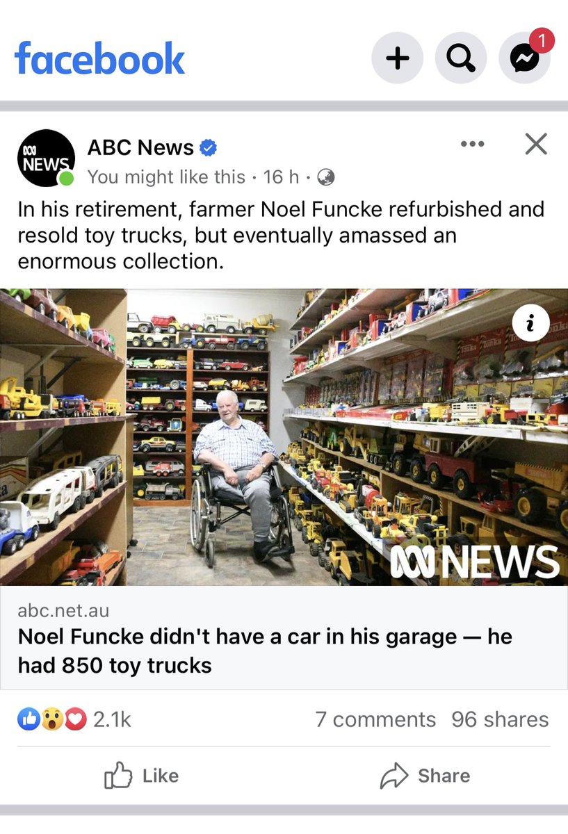 blkjam's tweet image. So, where does he store his car(s)??? In the street???