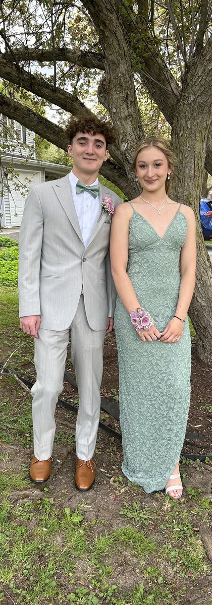 My Granddaughter went to her Prom last night! Hard to believe that this beautiful young lady was born 2 days after we opened #THD6846 “The Auburn Home Depot”😳 <a href="/ja8381/">John Amodei</a> <a href="/couponkim79/">K</a> <a href="/bengle13/">Bruce L. Engle</a>