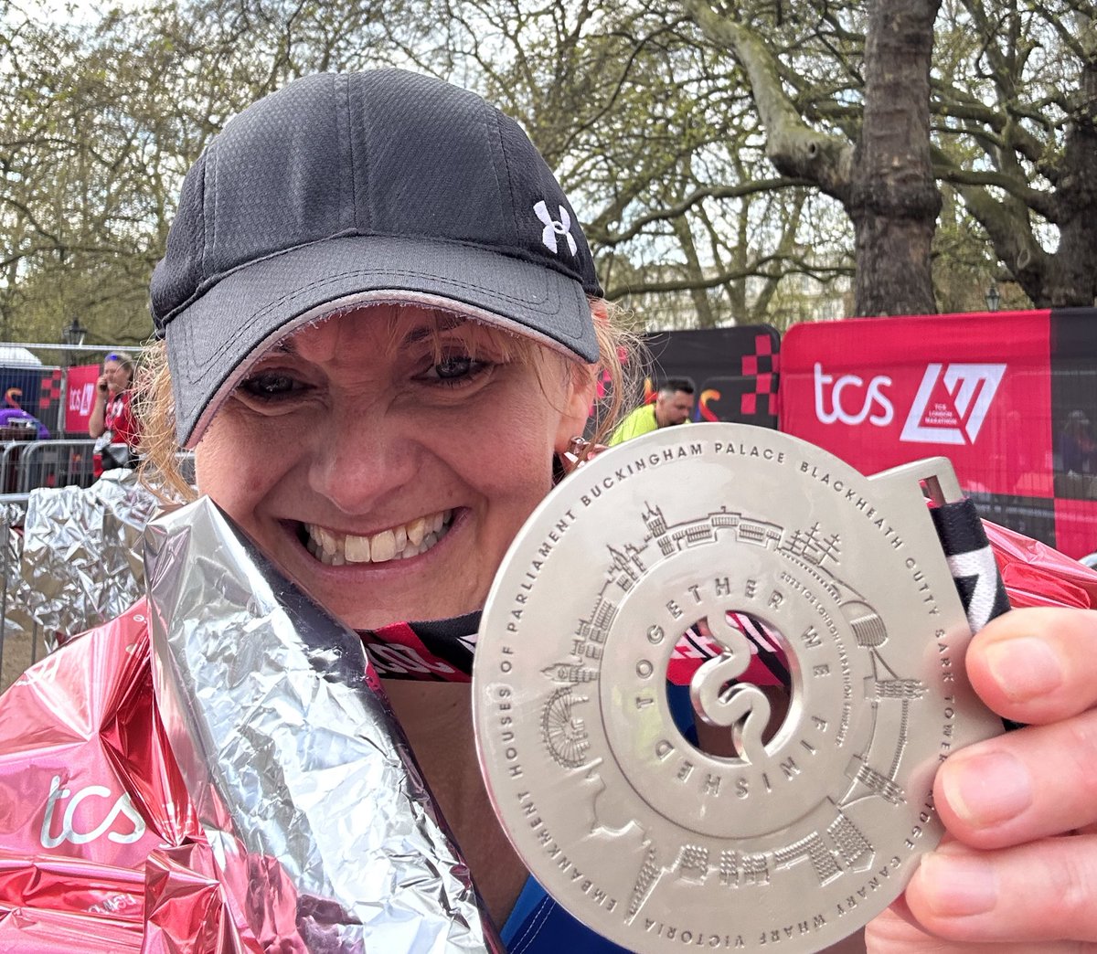 Medals almost as big as I am 🤣🤣 <a href="/LondonMarathon/">TCS London Marathon</a> amazing day, yet again 🏃‍♀️🏃‍♀️