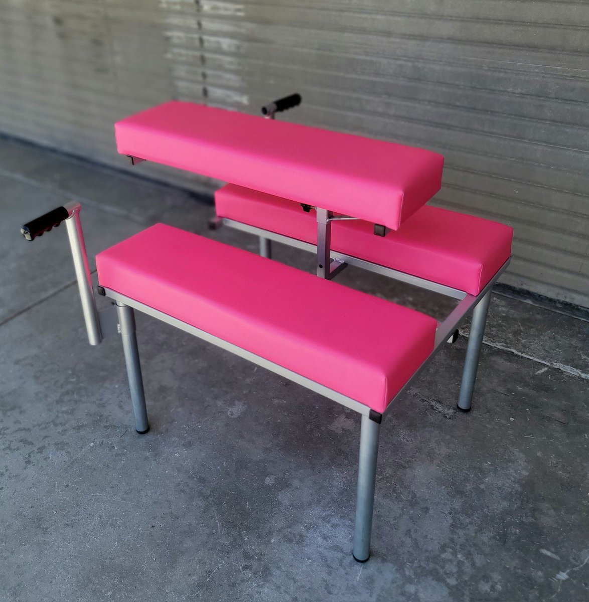 psf_locker's tweet image. We can create a bench in any color you want! premiumsexfurniture.com/product/pink-s…
#sexbench #spanking #kink #sexfurniture #