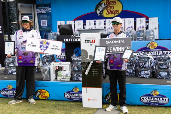 CollegiateBass's tweet photo. Congratulations to Charlie Wright and Logan Plueger from #1 ranked University of Montevallo on winning the Pickwick Slam presented by Evolution Fishing.
#TeamOutdoors #BassProShops #EvolutionOutdoor #EvolutionFishing #PowerPole #BobsMachine #FishGarmin #AbuGarcia #VisitTheShoals https://t.co/p6zA5AbUPp