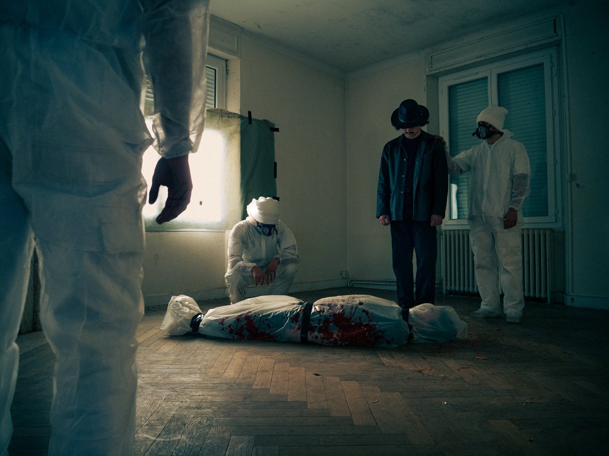 1toxine's tweet image. bro