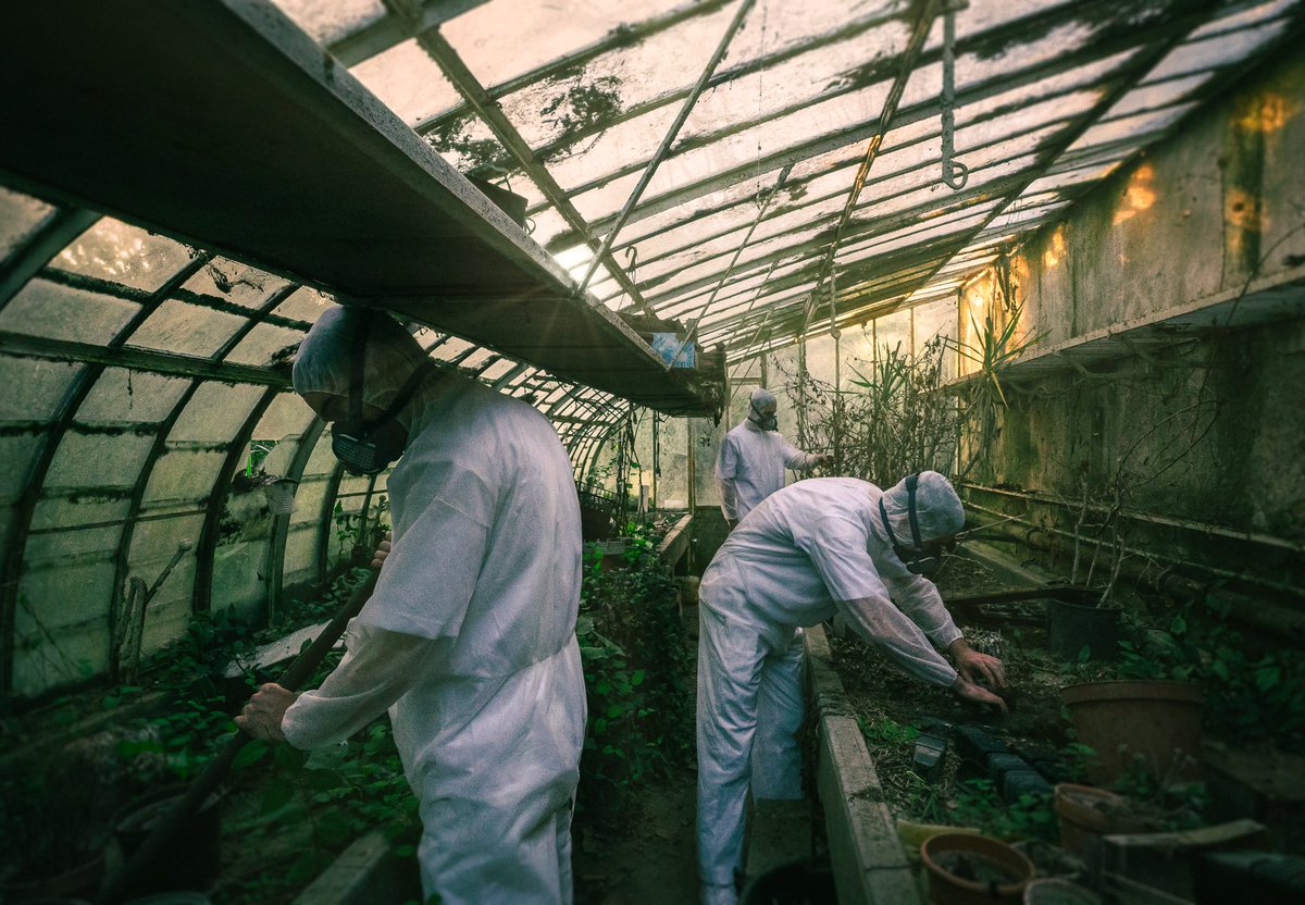 1toxine's tweet image. bro