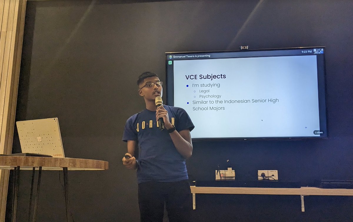 Another great Developer Meetup at our Bali office! Our Senior QA, Bram took the group through the QA process at Luminary, and Technical Director,  Emmanuel presented on date/time standards and co-presented with Jordan (his son!) on the current challenges developers face! 🇮🇩