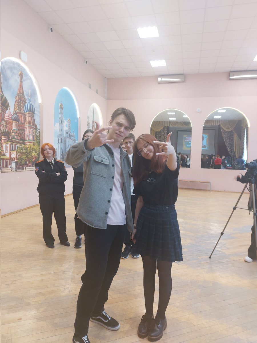 Decalcomaniakk's tweet photo. может засесть в твиттере и ныть тут, потомучто тут никто ничего не прочитает и меня не будут мучить угрызения совести 🤔

а пока вот пусть полежат тут фоточки милашные, они у меня во всех соц сетях есть, а тут почему-то нет, надо исправить https://t.co/EwIgEkFheg
