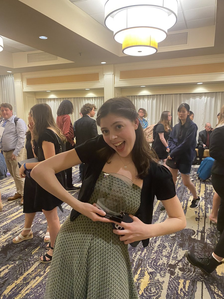 Congratulations to <a href="/HaddonfieldHS/">HMHS</a> Katie Walsh for winning the Maestro Award in the choral category at the WorldStrides Heritage music festival this weekend in Boston! <a href="/HaddonfieldMus/">Haddonfield Music Dept.</a>