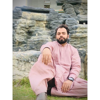 _YASIRFAROOQ's tweet photo. #NewProfilePic https://t.co/9vuYlriUWz